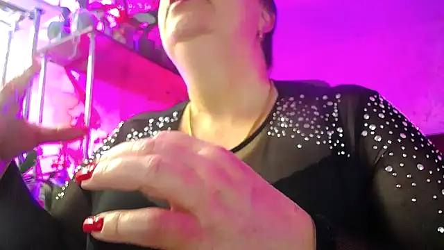  Sweet Woman online show from 03-03-25, 02:37