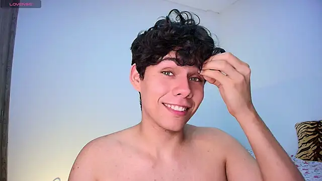 Snapshot of Naytoon__lex chatting on 11-06-25, 10:05 Naytoon lex online show from 11-06-25, 10:05