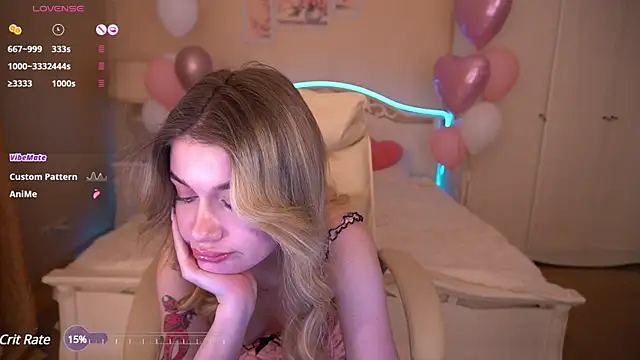 Snapshot of AnacondaOn chatting on 02-15-25, 06:33 AnacondaOn online show from 02-15-25, 06:33