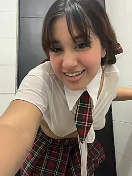 melyescobar online show from 03-20-26, 03:33