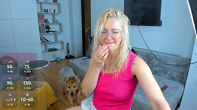LadyIzabel online show from 07-30-26, 02:05
