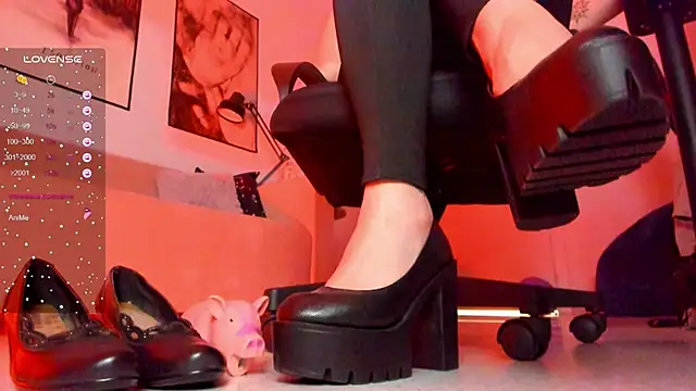 AliceSunday online show from 02-02-25, 02:13