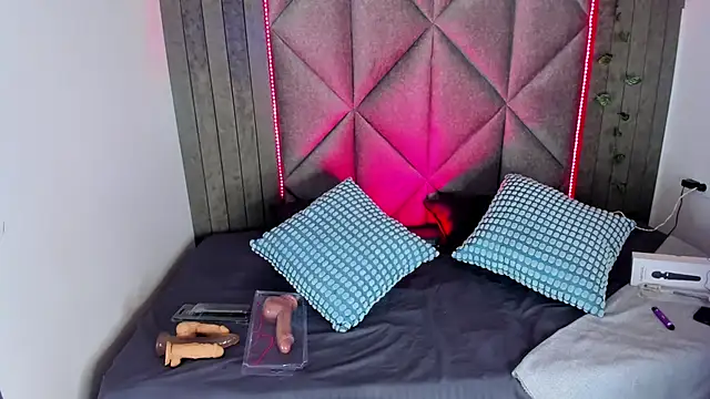 BriaConner  online show from 02-20-26, 02:52