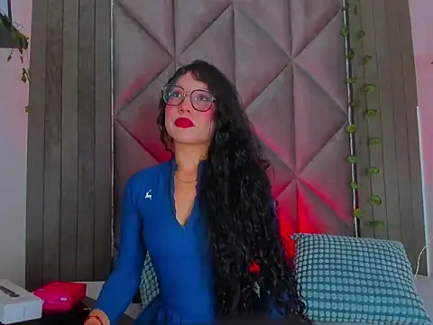 Snapshot of BriaConner_ chatting on 06-25-26, 02:55 BriaConner online show from 06-25-26, 02:55