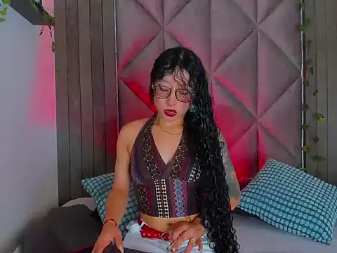 Snapshot of BriaConner_ chatting on 06-26-26, 02:49 BriaConner online show from 06-26-26, 02:49