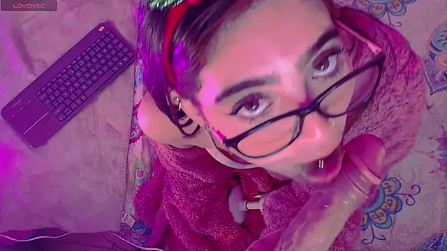 Arii vega  online show from 12-16-24, 08:20