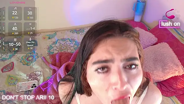 Arii vega  online show from 12-22-24, 11:20