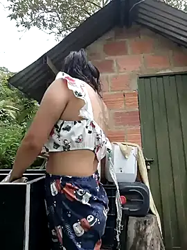 Snapshot of Hellen_Alex chatting on 12-04-24, 03:21 Hellen Alex online show from 12-04-24, 03:21