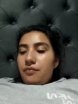 Snapshot of Hellen_Alex chatting on 01-08-25, 09:12 Hellen Alex online show from 01-08-25, 09:12