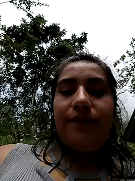 Snapshot of Hellen_Alex chatting on 01-11-25, 06:23 Hellen Alex online show from 01-11-25, 06:23