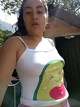 Snapshot of Hellen_Alex chatting on 01-13-25, 03:36 Hellen Alex online show from 01-13-25, 03:36