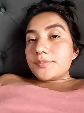 Snapshot of Hellen_Alex chatting on 01-15-25, 06:40 Hellen Alex online show from 01-15-25, 06:40