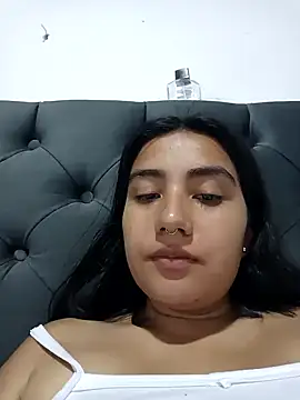 Snapshot of Hellen_Alex chatting on 01-25-25, 03:09 Hellen Alex online show from 01-25-25, 03:09