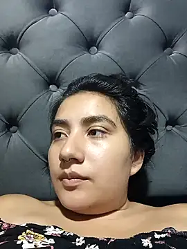 Snapshot of Hellen_Alex chatting on 02-01-25, 07:55 Hellen Alex online show from 02-01-25, 07:55