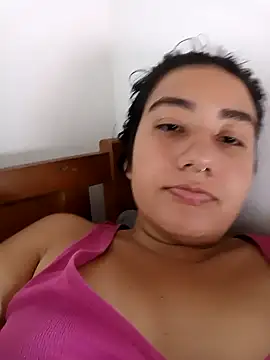 Snapshot of Hellen_Alex chatting on 02-06-25, 06:35 Hellen Alex online show from 02-06-25, 06:35