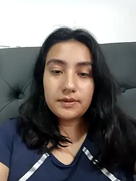 Snapshot of Hellen_Alex chatting on 02-07-25, 06:45 Hellen Alex online show from 02-07-25, 06:45