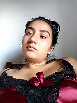 Snapshot of Hellen_Alex chatting on 02-14-25, 03:05 Hellen Alex online show from 02-14-25, 03:05