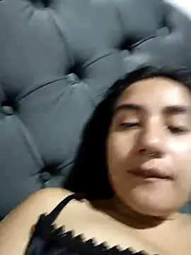 Snapshot of Hellen_Alex chatting on 03-08-25, 06:58 Hellen Alex online show from 03-08-25, 06:58