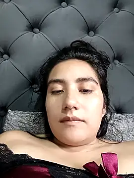 Snapshot of Hellen_Alex chatting on 03-14-25, 10:38 Hellen Alex online show from 03-14-25, 10:38