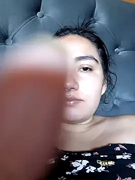 Snapshot of Hellen_Alex chatting on 09-17-25, 02:30 Hellen Alex online show from 09-17-25, 02:30