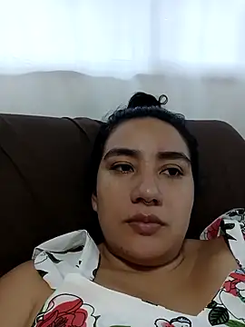 Snapshot of Hellen_Alex chatting on 10-03-25, 03:09 Hellen Alex online show from 10-03-25, 03:09