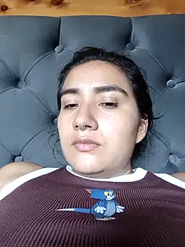 Snapshot of Hellen_Alex chatting on 10-10-25, 03:11 Hellen Alex online show from 10-10-25, 03:11