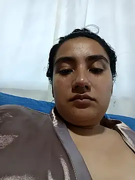 Snapshot of Hellen_Alex chatting on 10-29-25, 03:14 Hellen Alex online show from 10-29-25, 03:14