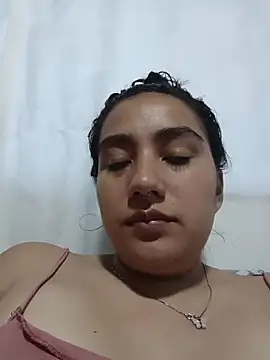 Snapshot of Hellen_Alex chatting on 11-14-25, 02:49 Hellen Alex online show from 11-14-25, 02:49