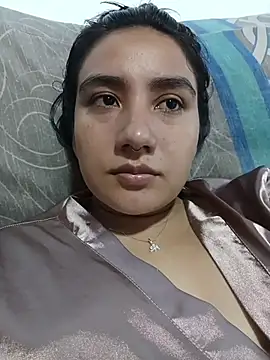 Snapshot of Hellen_Alex chatting on 11-19-25, 03:56 Hellen Alex online show from 11-19-25, 03:56