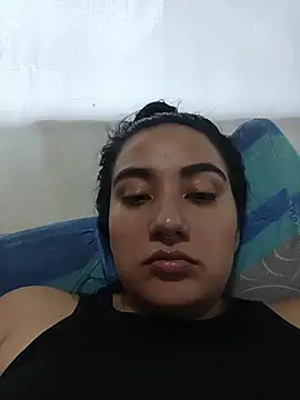 Snapshot of Hellen_Alex chatting on 12-15-25, 02:54 Hellen Alex online show from 12-15-25, 02:54