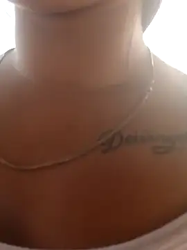 Snapshot of naughty-girl01 chatting on 12-20-24, 01:43 naughty-girl01 online show from 12-20-24, 01:43