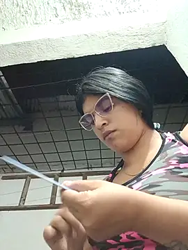 Snapshot of naughty-girl01 chatting on 02-03-25, 10:14 naughty-girl01 online show from 02-03-25, 10:14