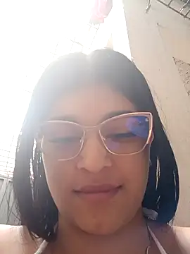 Snapshot of naughty-girl01 chatting on 02-12-25, 01:16 naughty-girl01 online show from 02-12-25, 01:16