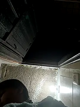 Snapshot of naughty-girl01 chatting on 03-05-25, 10:33 naughty-girl01 online show from 03-05-25, 10:33