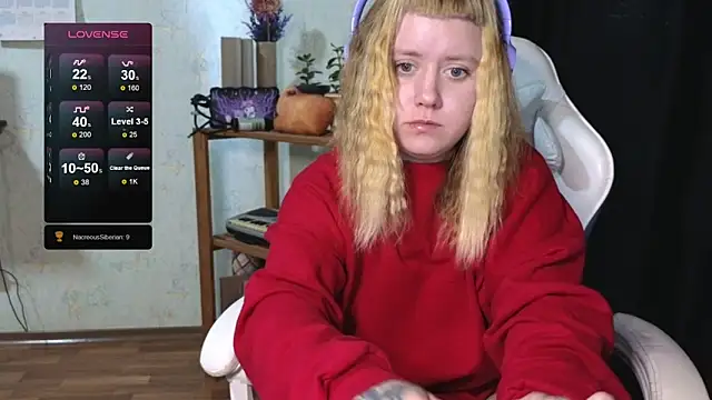 Snapshot of June_shy0 chatting on 10-08-25, 07:06 June shy0 online show from 10-08-25, 07:06