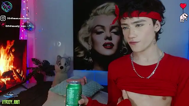 maxiy 001 online show from 04-19-26, 04:34