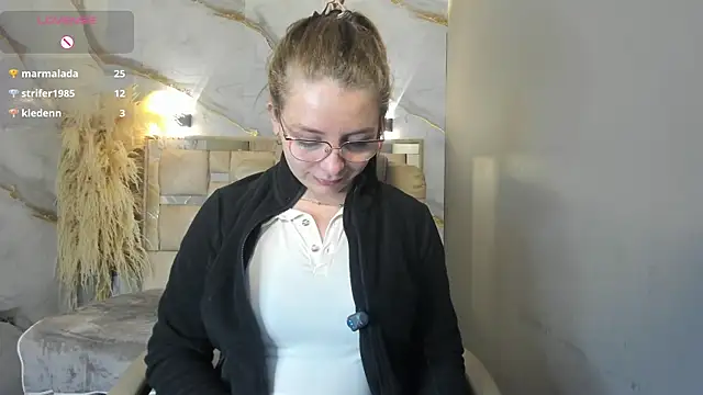  isaabellaa online show from 07-08-26, 12:42