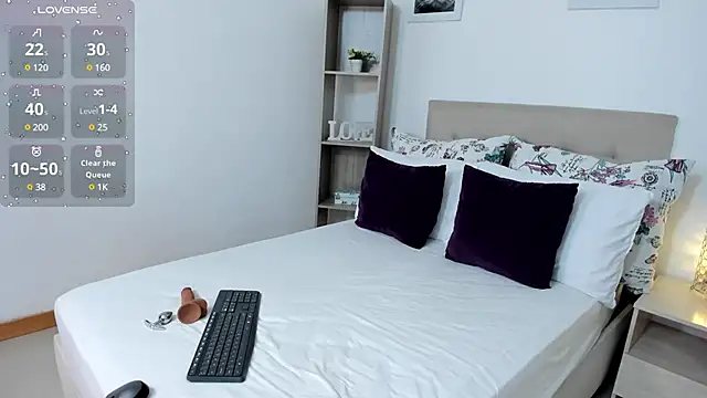 helen kinett online show from 12-23-24, 10:01