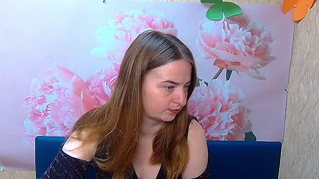 FreyaDak online show from 09-28-25, 05:02