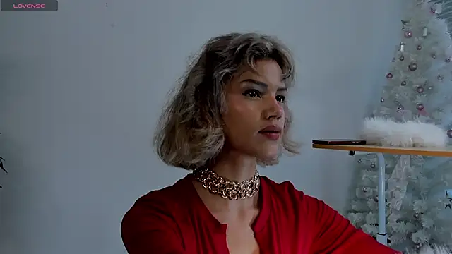 Snapshot of wendymoah chatting on 12-26-24, 09:15 wendymoah online show from 12-26-24, 09:15