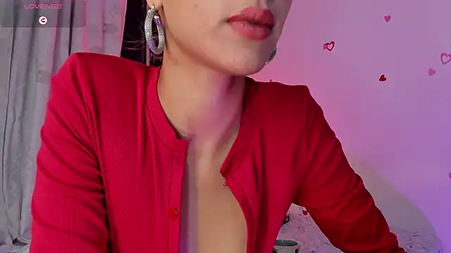 Snapshot of wendymoah chatting on 02-09-25, 03:11 wendymoah online show from 02-09-25, 03:11