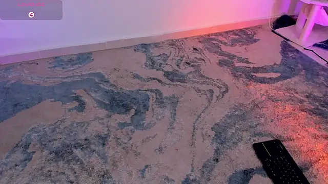 Snapshot of wendymoah chatting on 02-25-25, 10:18 wendymoah online show from 02-25-25, 10:18