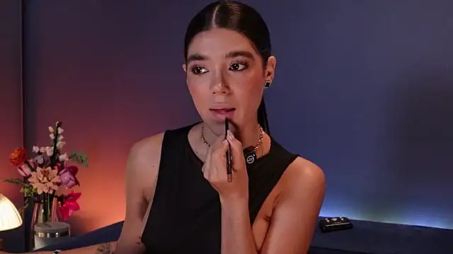 Olivia Collins1 online show from 06-05-26, 10:59