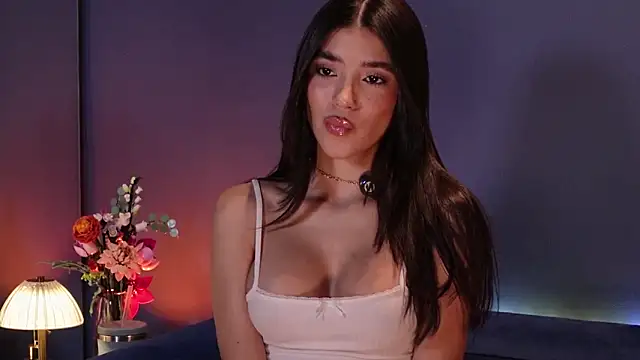 Olivia Collins1 online show from 06-12-26, 08:52