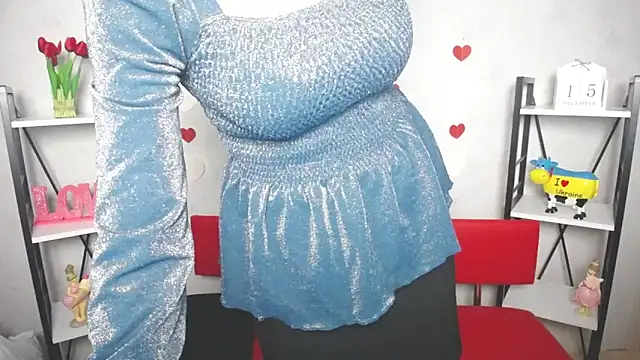 BeatriceFly online show from 12-15-24, 02:48