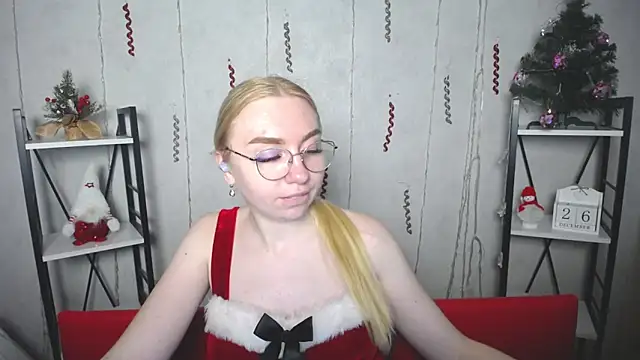 BeatriceFly online show from 12-26-24, 03:42