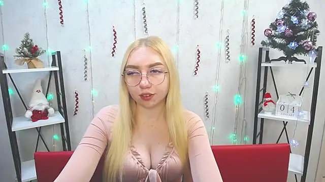 BeatriceFly online show from 01-04-25, 03:39