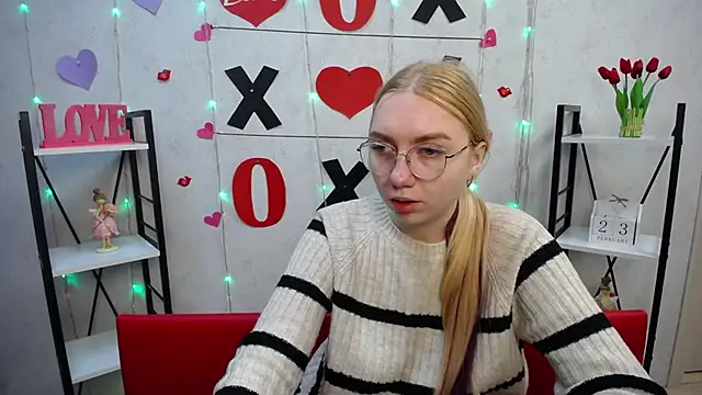 BeatriceFly online show from 02-23-25, 06:07