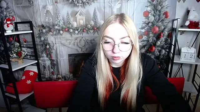 BeatriceFly online show from 01-12-26, 01:05