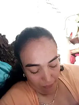 skayhot  online show from 01-31-25, 04:27